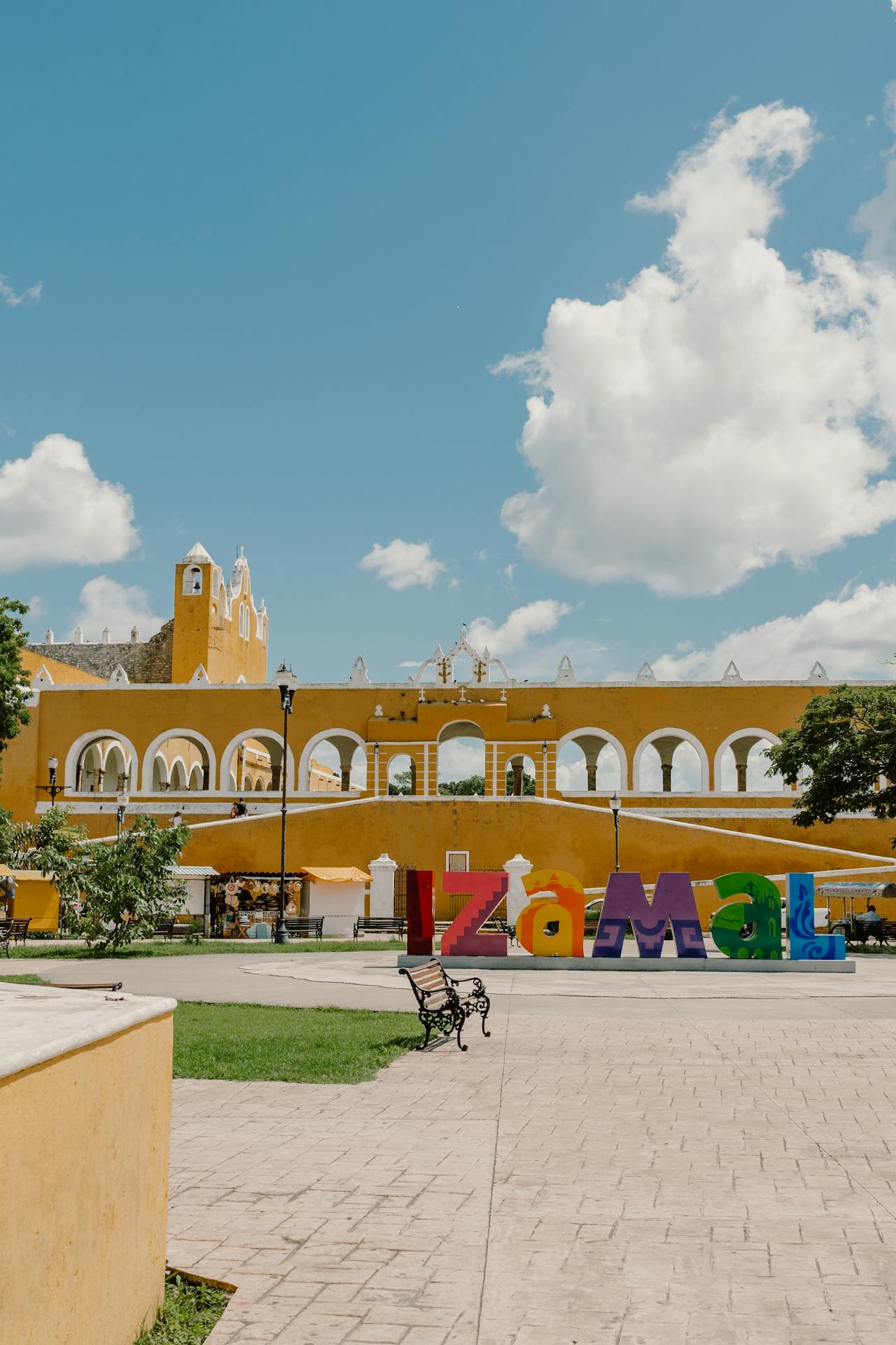 Izamal: Kinich Kakmó Tour tren maya